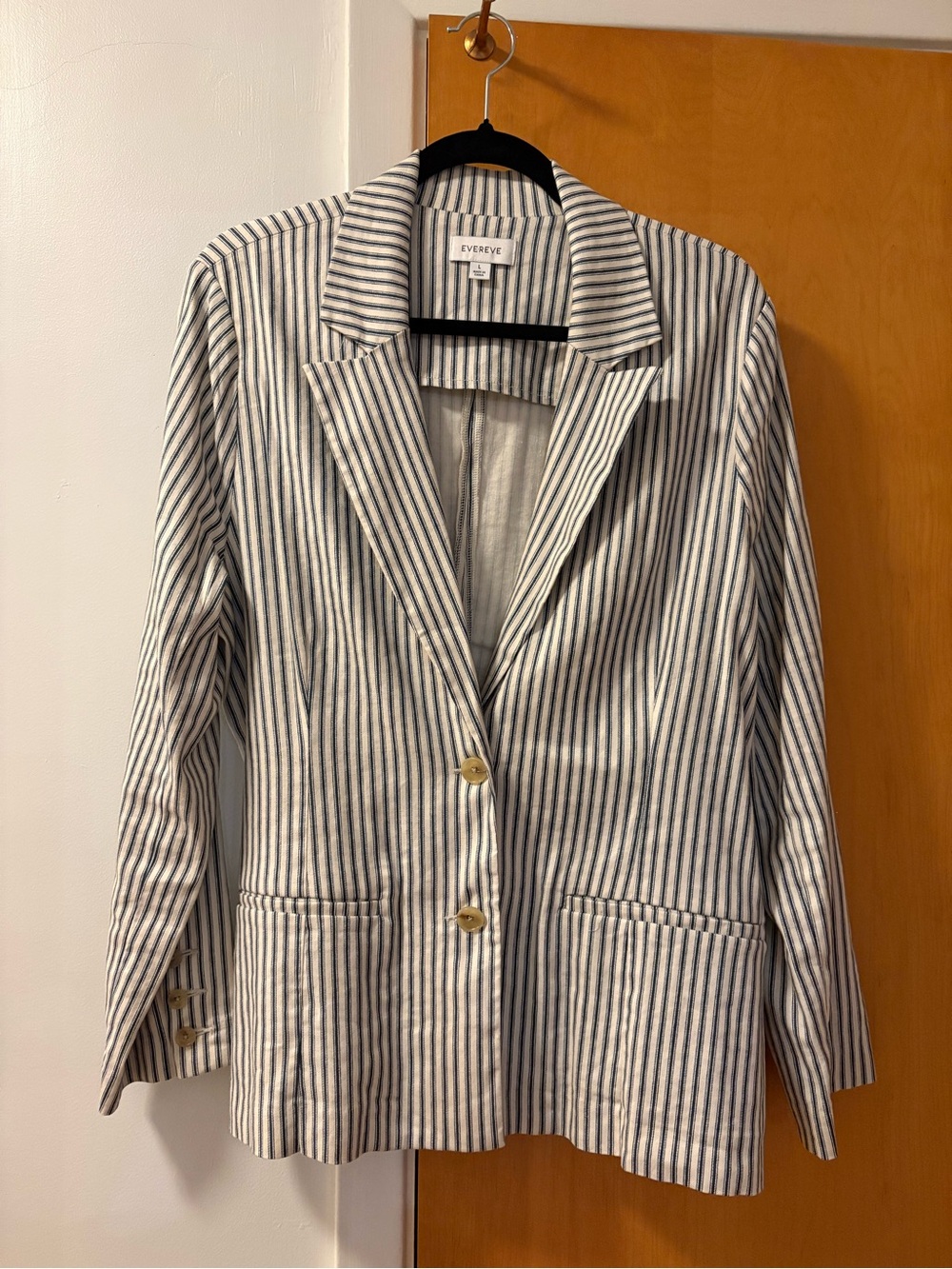 EverEve Striped Linen-Blend Blazer in Navy & Off-White